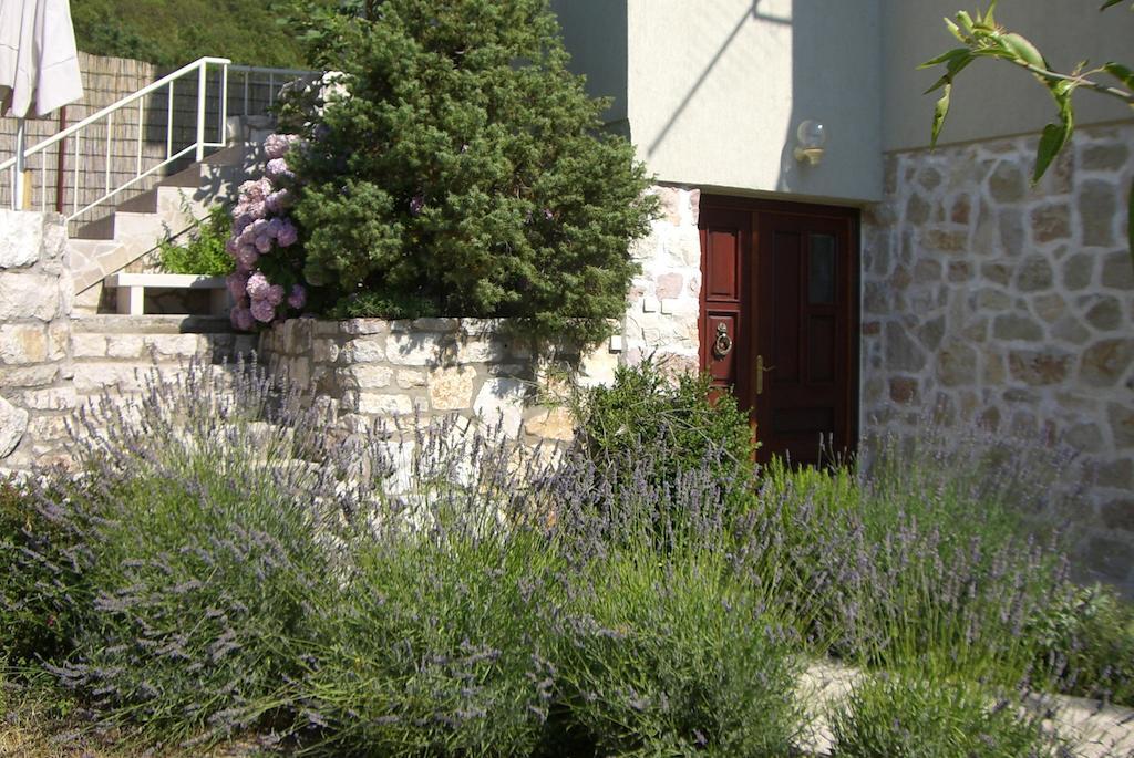 Studios Peric Sveti Stefan Room photo